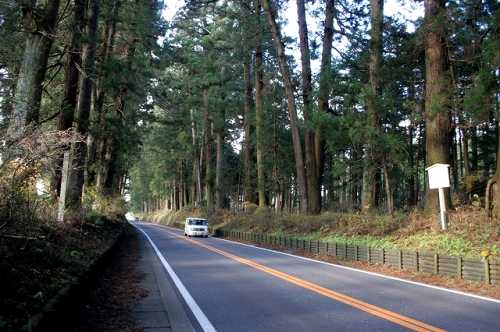 御成街道 水無一里塚（３２里目） 水無 日光市