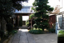 地福寺（右端は「茶垣の参道」碑） 中十条２丁目 北区