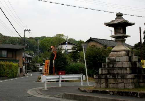 常夜燈 苗鹿(のうか)1丁目 大津市