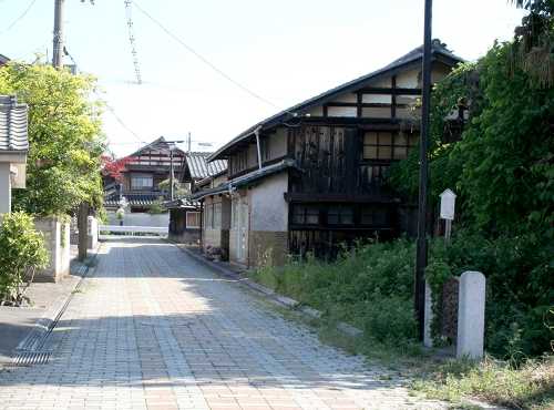 一里塚跡 新旭町饗庭 高島市 滋賀県