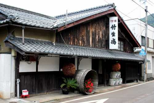 吉田酒造（竹生島蔵元） マキノ町海津 高島市 滋賀県