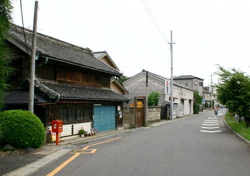 藤助酒造の主家と石蔵 藤助河岸 蒲生 越谷