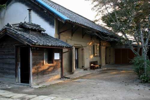 旧堀切邸 土蔵 飯坂町字東滝ノ町１６ 福島市