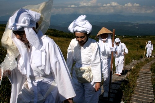 女人講中 月山 庄内町 東田川郡 山形県