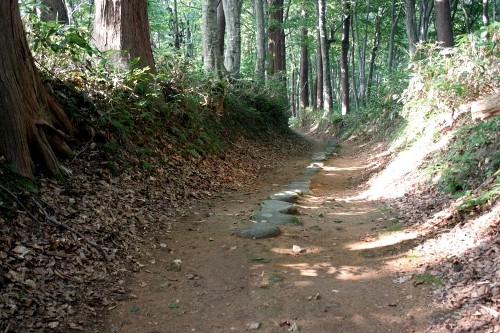 月山旧登山道（吹越神社から荒澤寺へ） 羽黒山 羽黒町手向 鶴岡市 山形県