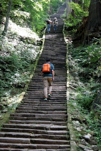 二の坂 羽黒山 羽黒町手向 鶴岡市 山形県