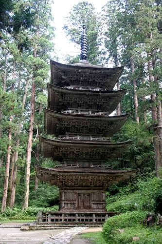 羽黒山五重塔 向山 羽黒町手向 鶴岡市 山形県