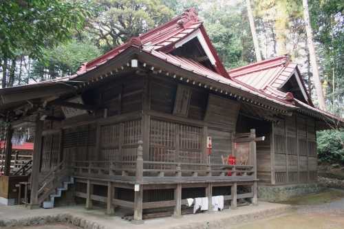 虎柏（とらかしわ）神社 根ヶ布１丁目 青梅市 東京都