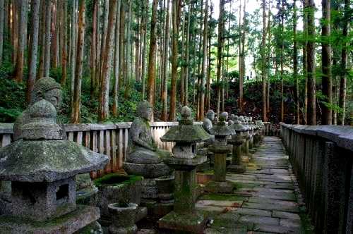 白石城主片倉小十郎歴代御廟 白石市