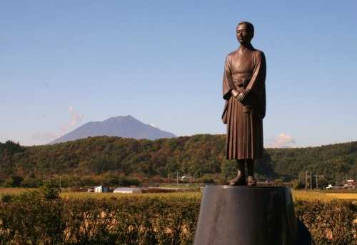 女優・園井恵子の像 岩手町川口第９地割 岩手郡 岩手県