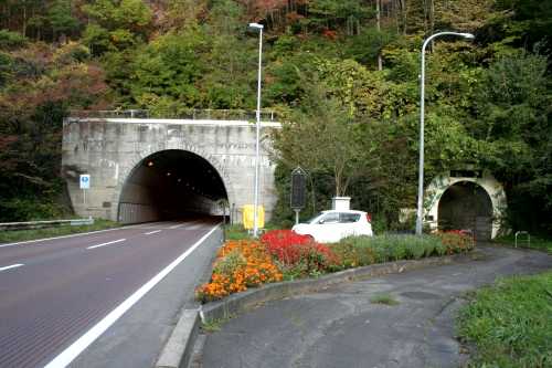 小繋トンネル 小繋 一戸町 二戸郡 岩手県