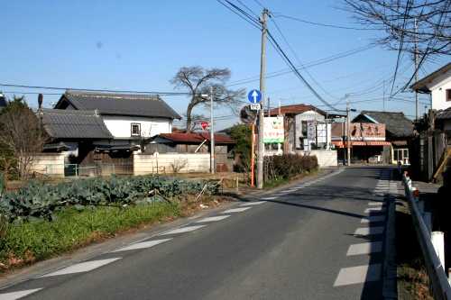 島岡酒造手前 由良町 太田市 群馬県