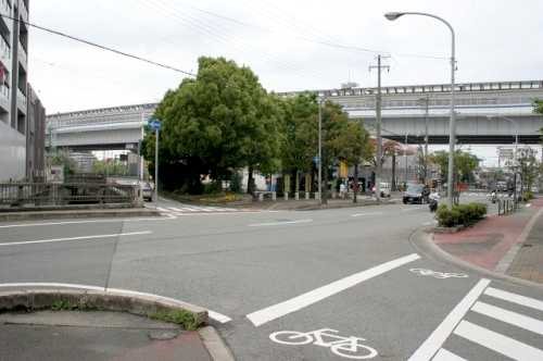 旧山陽道（西国街道）起点・山崎通り・中国路合流点 与古道町 西宮市