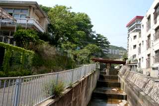 山陽道より山側