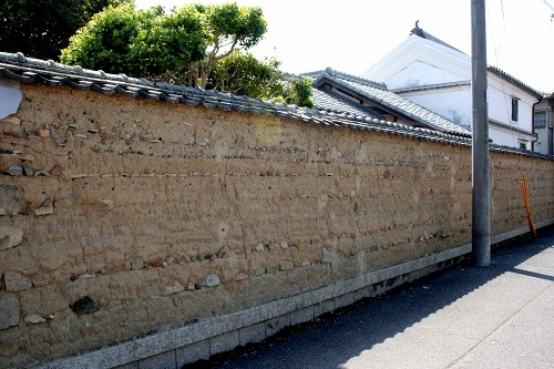 土塀民家 長船町福岡 瀬戸内市 岡山県