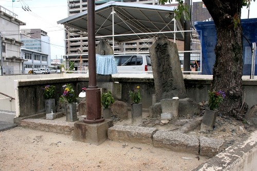 石塔群 奉還町１丁目 岡山市北区 岡山県