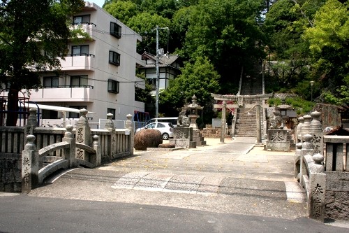 国神社 三門中町 岡山市北区 岡山県