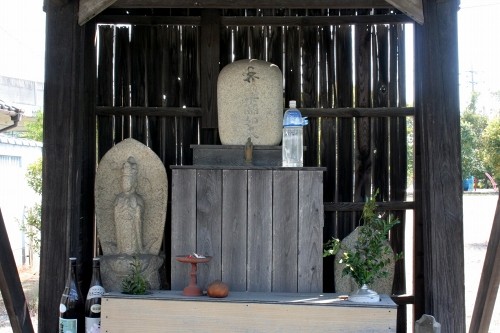 薬師堂 大曲 下出部町 井原市 岡山県