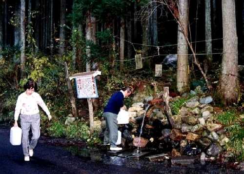 名水-京の水 黄和田町 東近江市 滋賀県