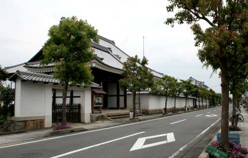 本願寺八幡別院裏門 近江八幡市