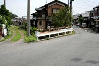 冨波入り口 左は旧道跡か