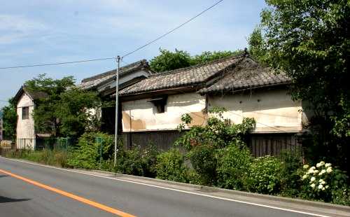土蔵 上品寺向かい 鳥居本 彦根市