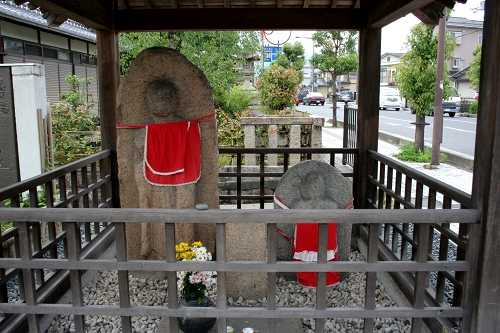背比べ地蔵 行畑1丁目 野洲市 滋賀県