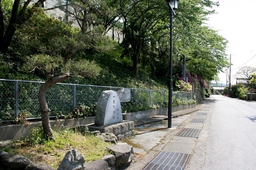 一色一里塚跡・鶯ヶ端 一色 米原市 滋賀県