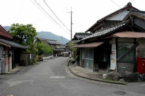 旧中山道 安土町石寺 近江八幡市 滋賀県