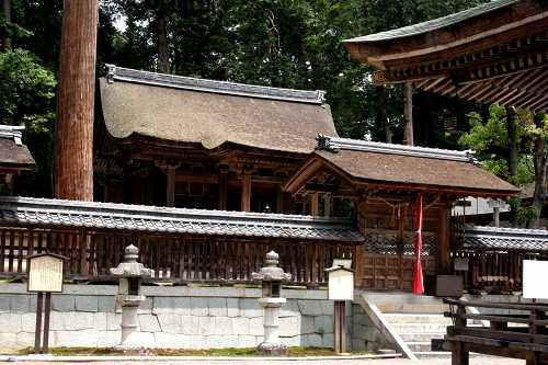 奥石（おいそ）神社 安土町東老蘇 近江八幡市 滋賀県