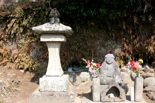 石仏石塔 市山 伊豆市 静岡県
