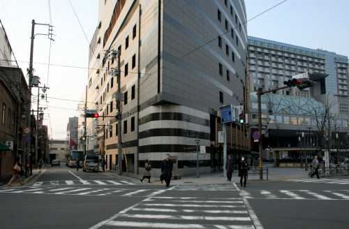 竹田街道起点・電気鉄道事業発祥地 東洞院塩小路 京都市