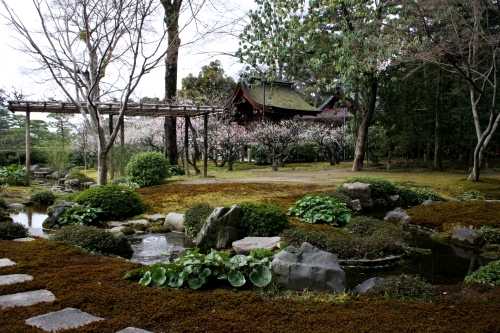 神苑「楽水苑」 城南宮 京都市