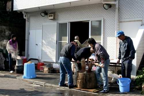 師走の風景 南本町会館 大磯 大磯町