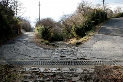 旧東海道交差点 箱根/元箱根境界 箱根町 足柄下郡