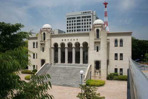 豊橋市公会堂 八町通り２丁目 豊橋市 愛知県