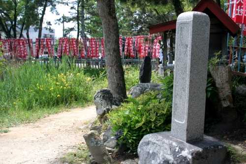 旅寝塚句碑 湊町公園 湊町 豊橋市 愛知県