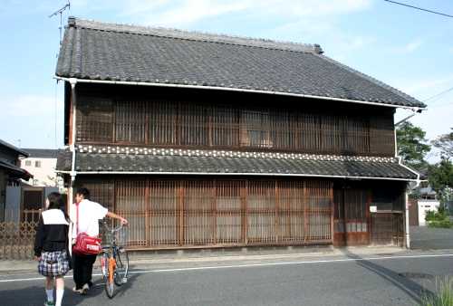 旧家 新栄町2丁目 豊川市 愛知県