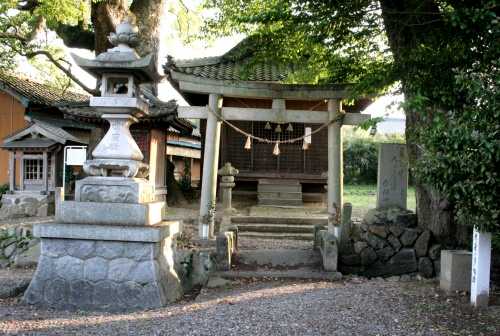 関川神社・芭蕉句碑 関川 赤坂町 豊川市 愛知県