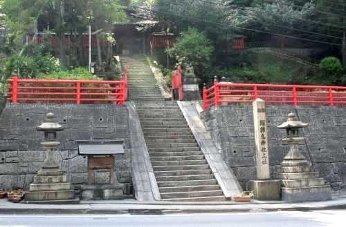 関蝉丸神社上社・下社歌碑 逢坂１丁目 大津市