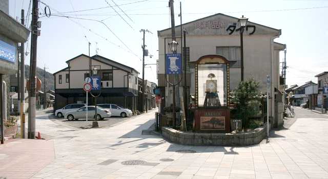 三筋の広場 水口町本町３丁目 甲賀市 滋賀県