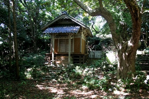 大師堂・五輪塔 三崎 吹浦 遊佐町 鮑海郡 山形県