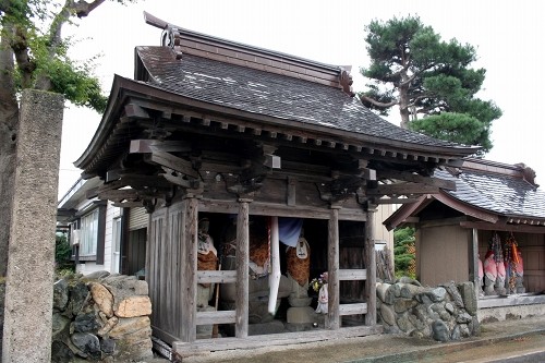 かまど地蔵(接引寺) 下金沢 新庄市 山形県